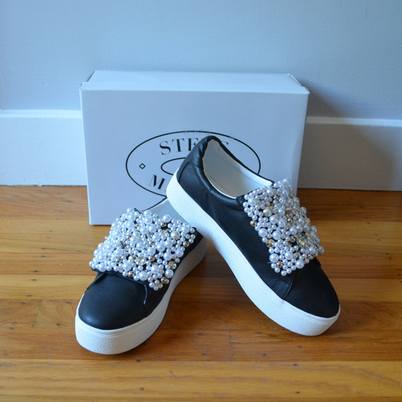 STEVE MADDEN Embellished Shoes - Picture 7 of 8